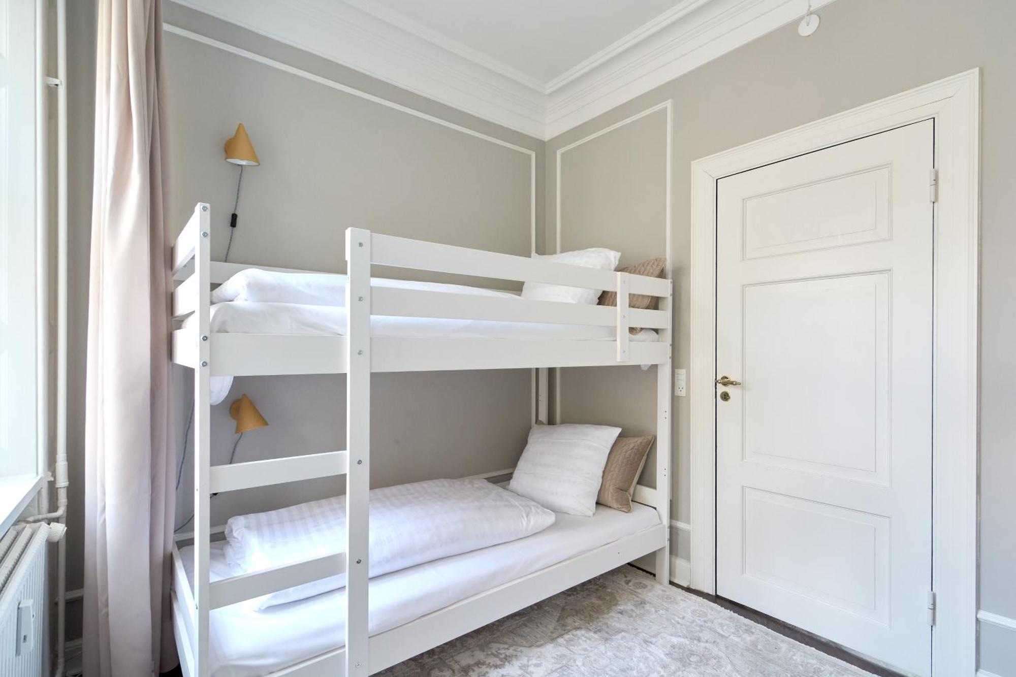 Large 4 Bedroom With Balcony & Bathtub In Cph City Copenhague Extérieur photo